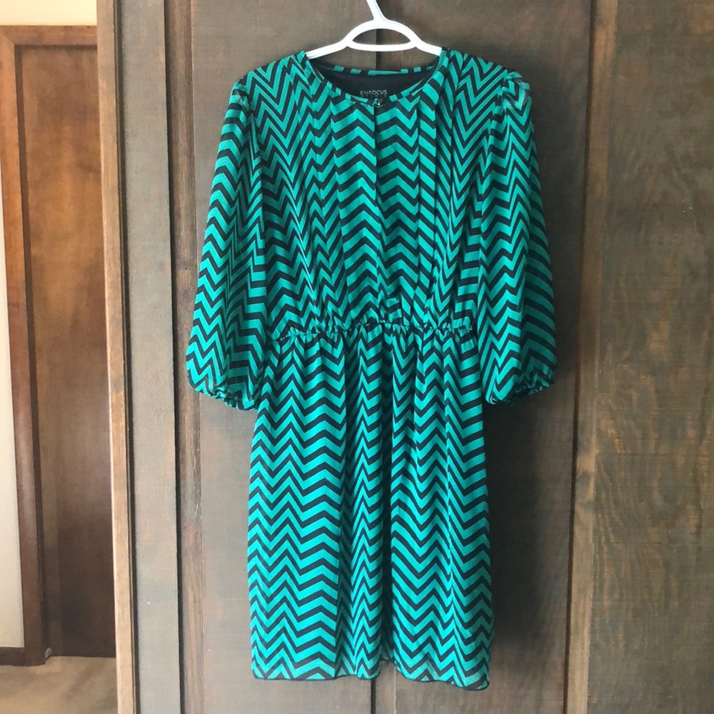 Green and Black Chevron 3/4 Sleeve Dress
